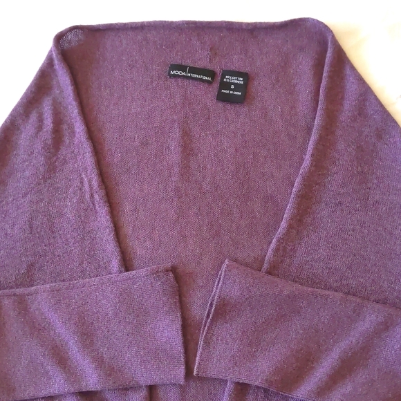 NWOT. Woman's Cotton/Cashmere blended shrug. - Picture 3 of 5
